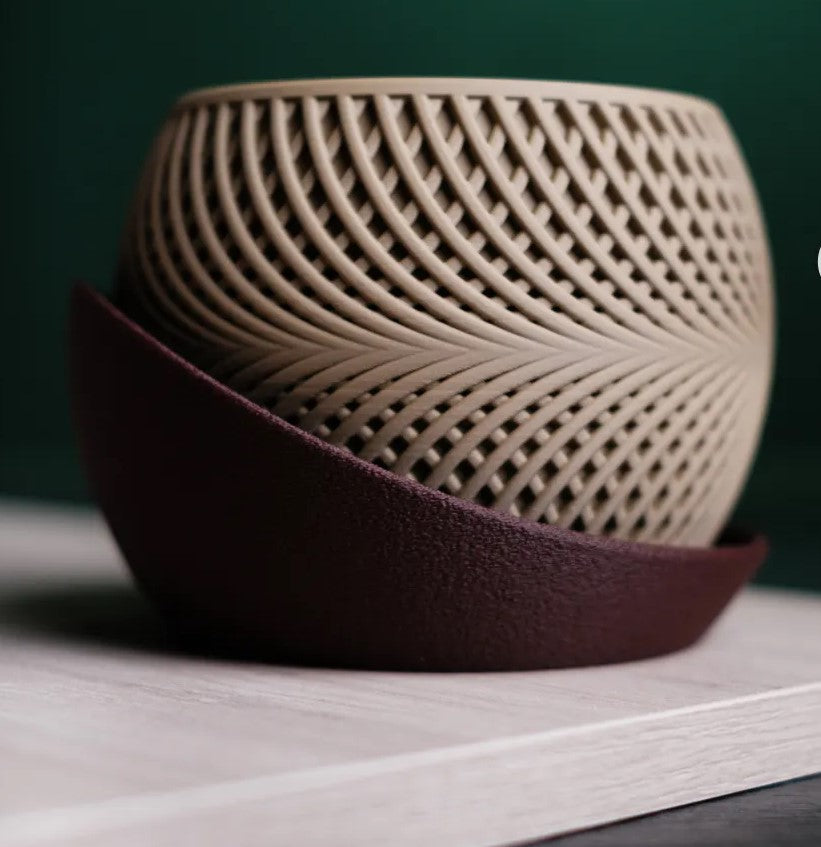 GadgetGifters Unique Planter Pot CURVE – Stylish, Modern & Perfect for Home Décor