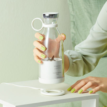 Portable Mini Juicer – Fresh Juice Anytime, Anywhere!
